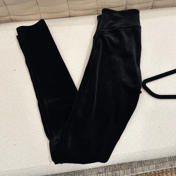 Spanx Velvet Leggings - Picture 7 of 8